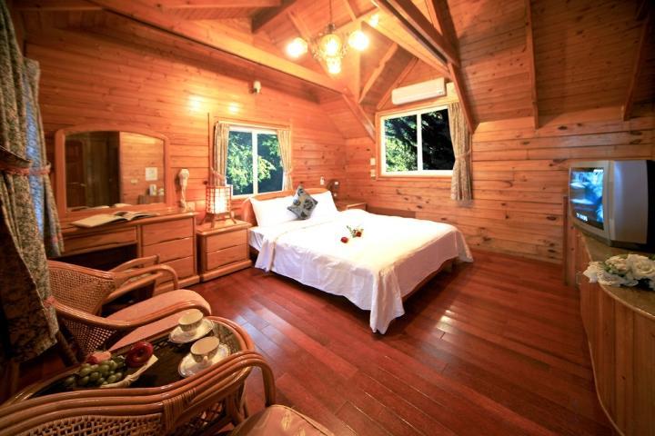 Ming Lu Holiday Hotel Ренай Екстериор снимка